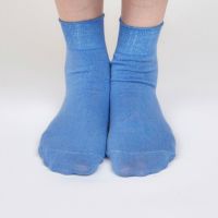 シャリ感が気持ちの良い靴下